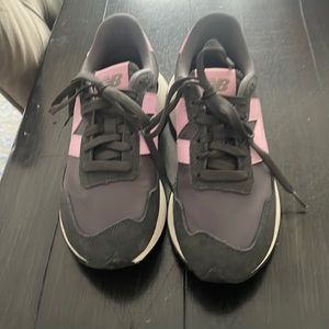 Women’s New Balance Sneakers